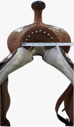 Medium Gullet -6" - Showtime spirit- Wax finish Floral Hand carved - Western Saddle