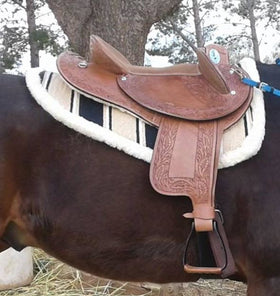 Wide Gullet-Brown-Leather-Half Breed-Swinging Fender Saddle