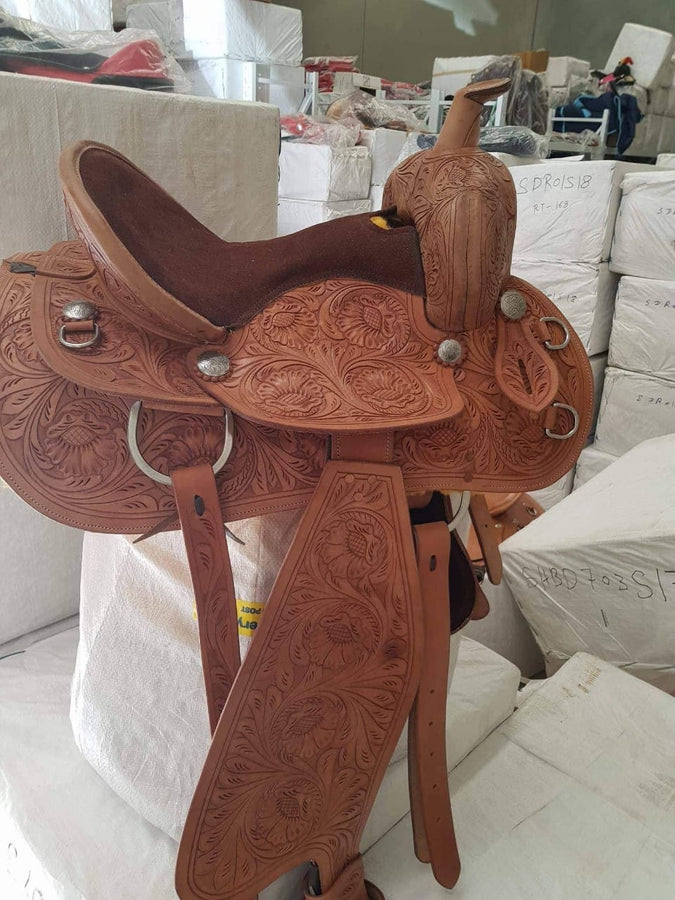 Light oil- Natural finish -  Ornate hand carved -Show / Pleasure- Leather Western Saddle